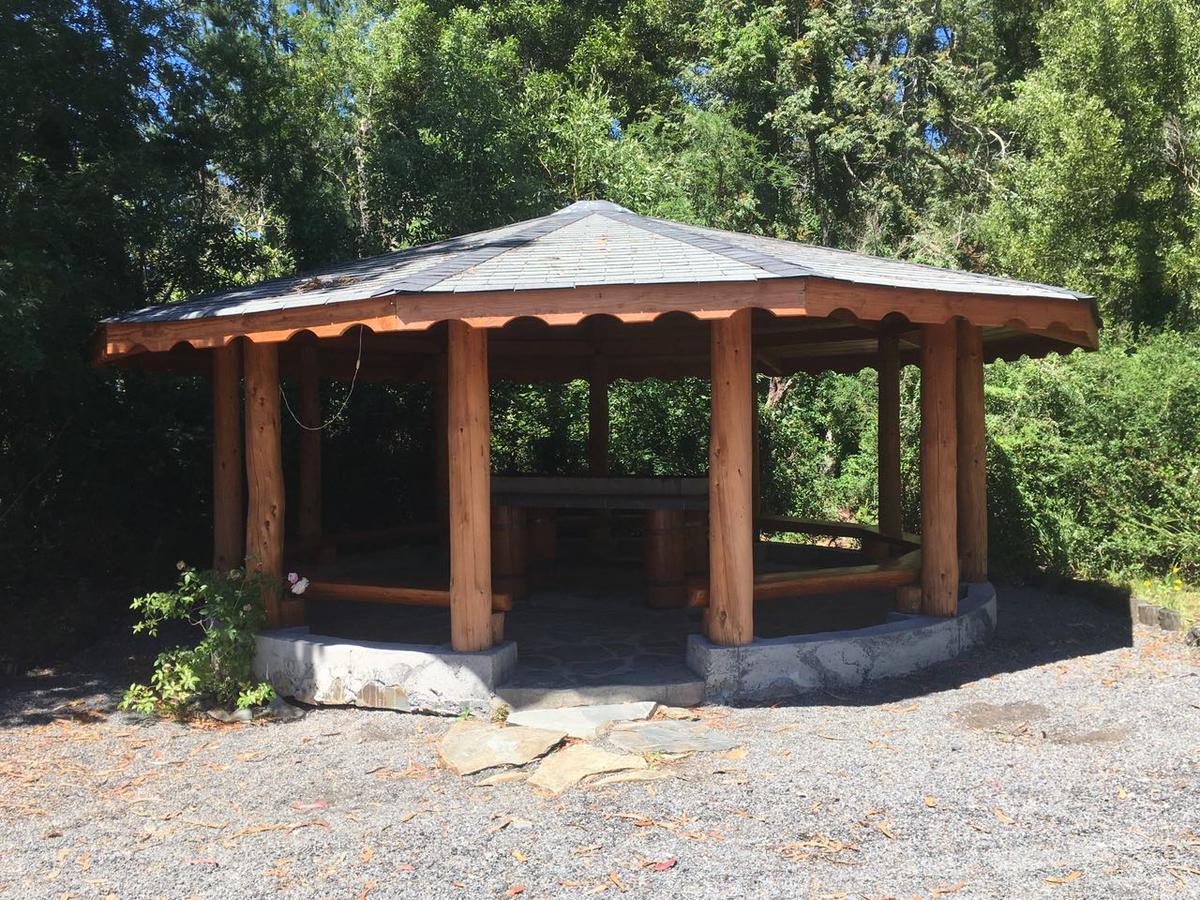 Blockhouse Lodge Puerto Clocker Exterior photo