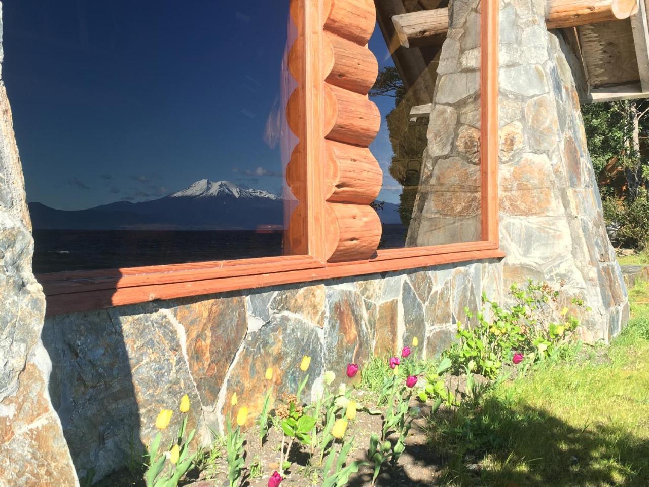 Blockhouse Lodge Puerto Clocker Exterior photo